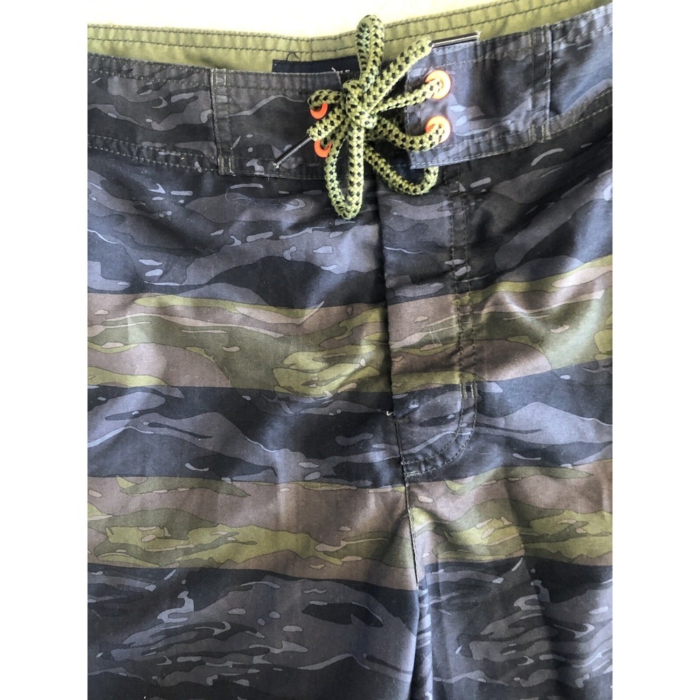 American Eagle Camo Boardshorts Mens 3X Swimwear Swim Trunks Drawstrings Pockets - Picture 2 of 13